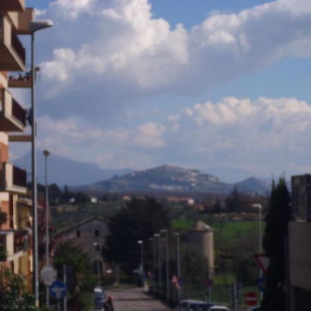 מונטרוטונדו Casa Vacanze Lory מראה חיצוני תמונה