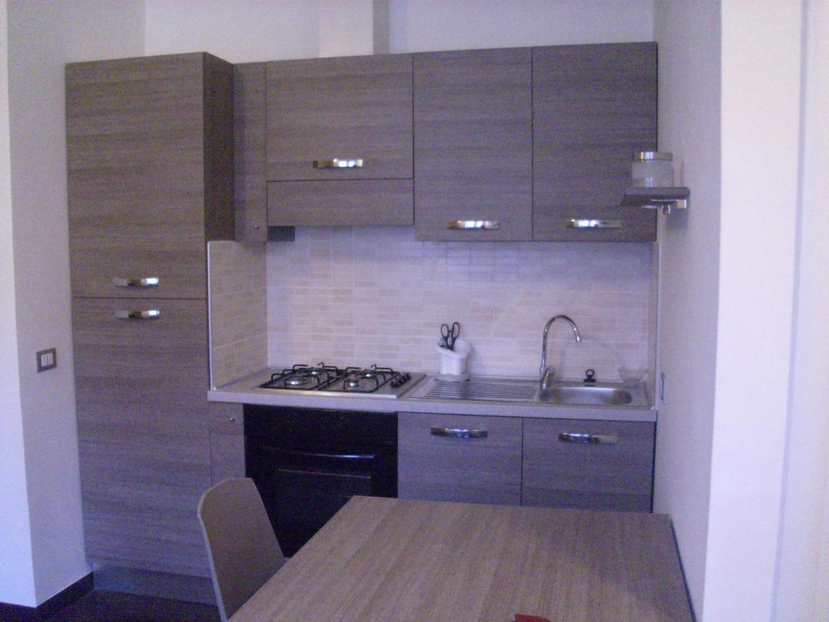 מונטרוטונדו Casa Vacanze Lory מראה חיצוני תמונה