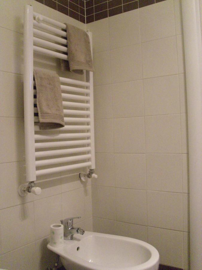 מונטרוטונדו Casa Vacanze Lory מראה חיצוני תמונה